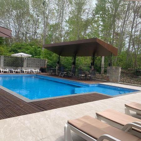 Park And Pool Apartment 네세부르 외부 사진