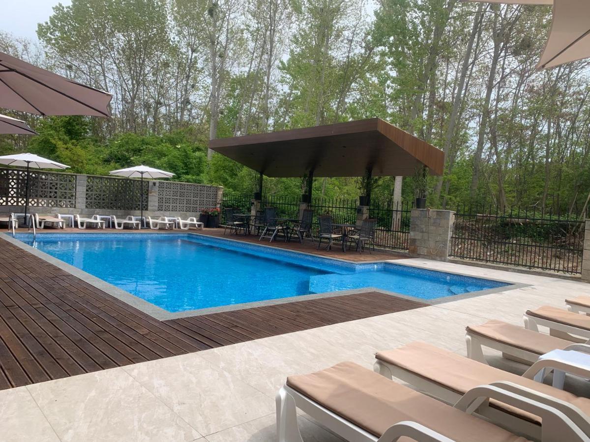 Park And Pool Apartment 네세부르 외부 사진